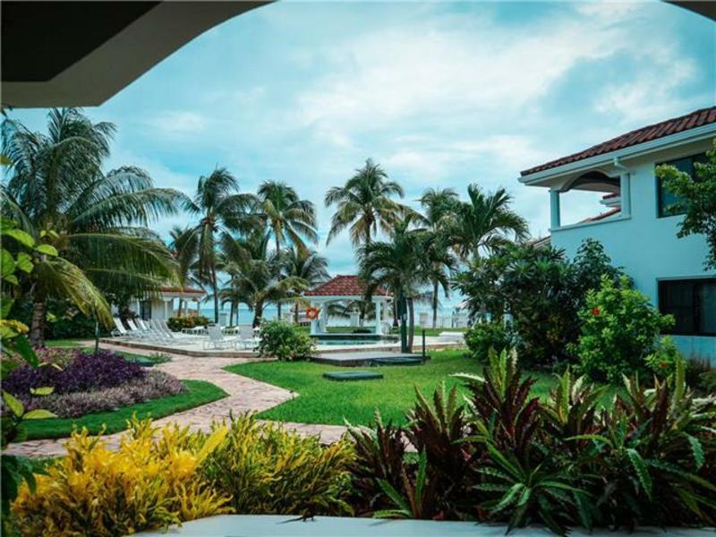 Isla Bonita Yacht Club Hotel San Pedro  Exterior foto